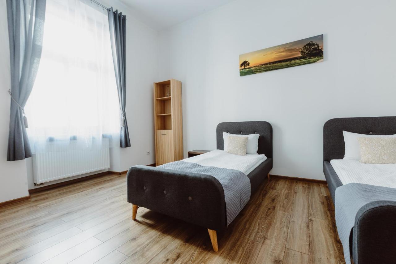 Atticus Apartments Krasków Eksteriør bilde