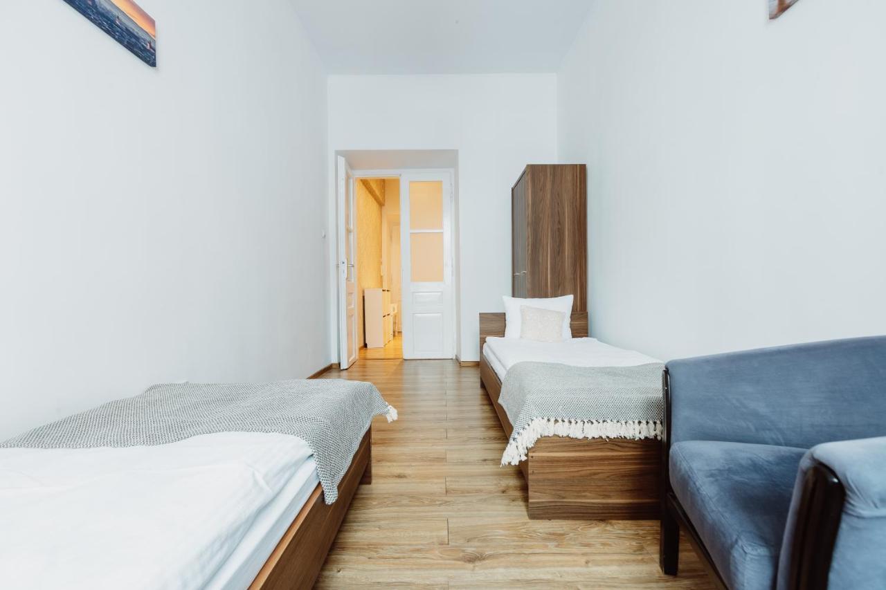 Atticus Apartments Krasków Eksteriør bilde
