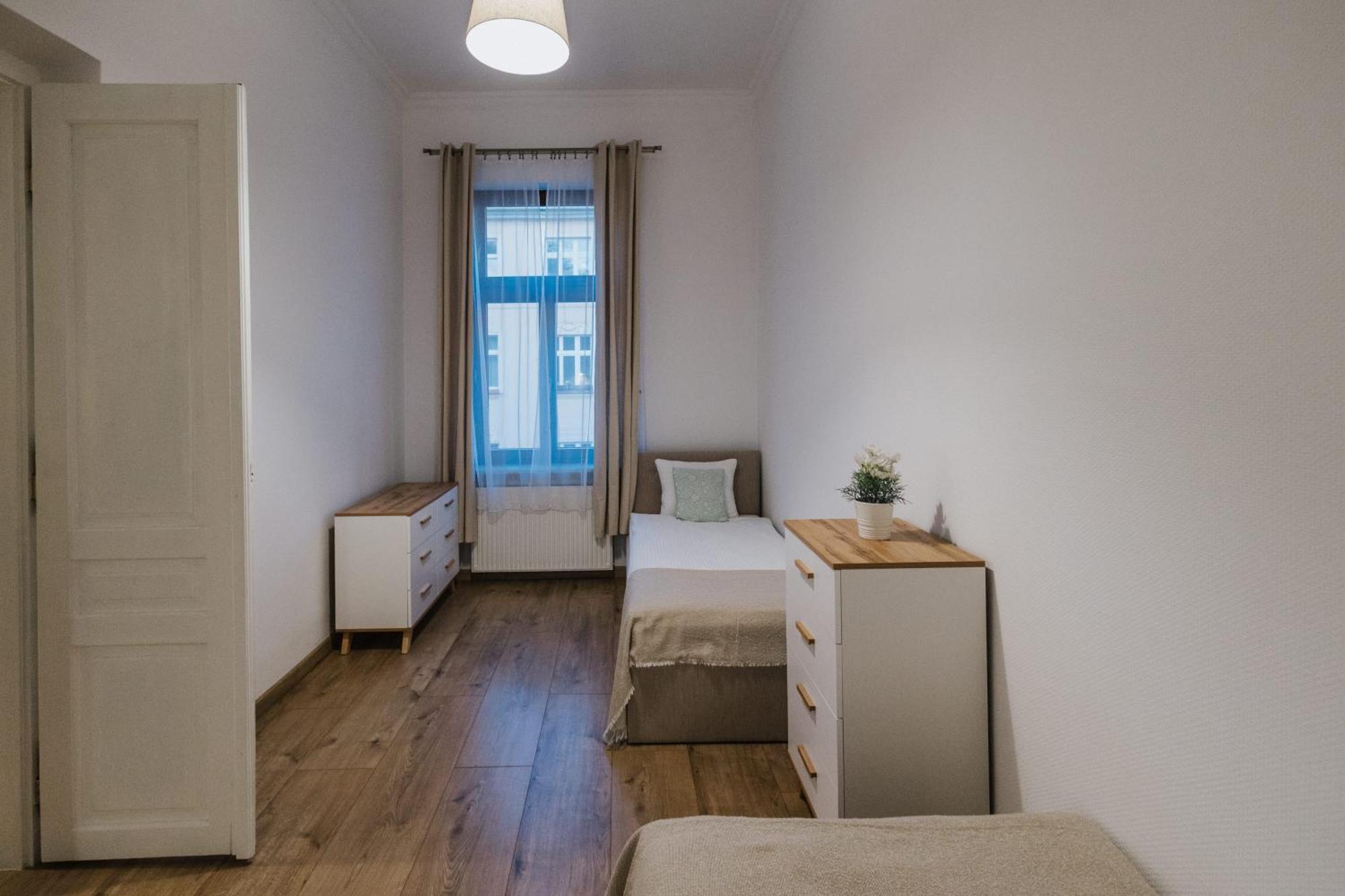 Atticus Apartments Krasków Eksteriør bilde