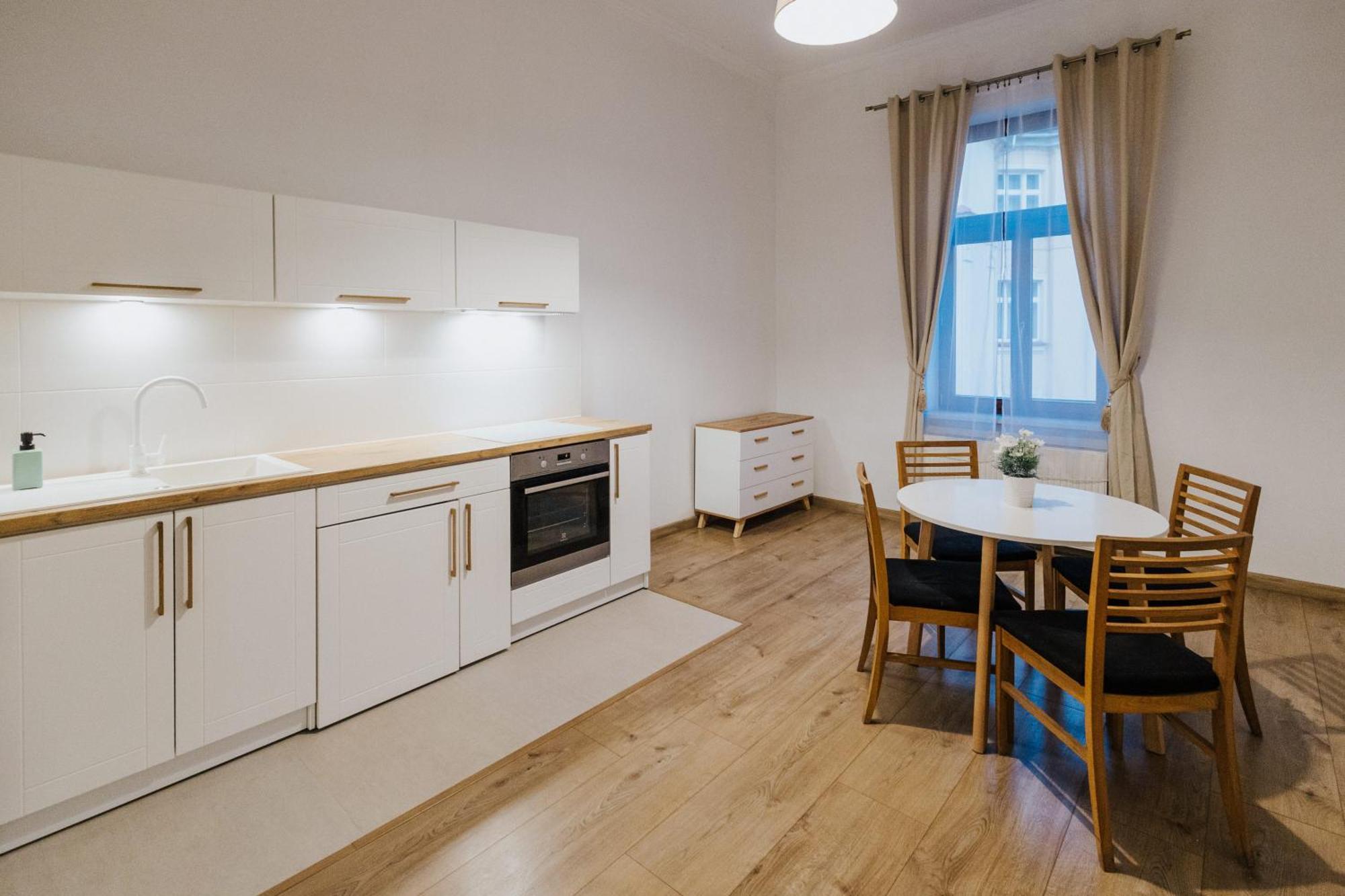 Atticus Apartments Krasków Eksteriør bilde