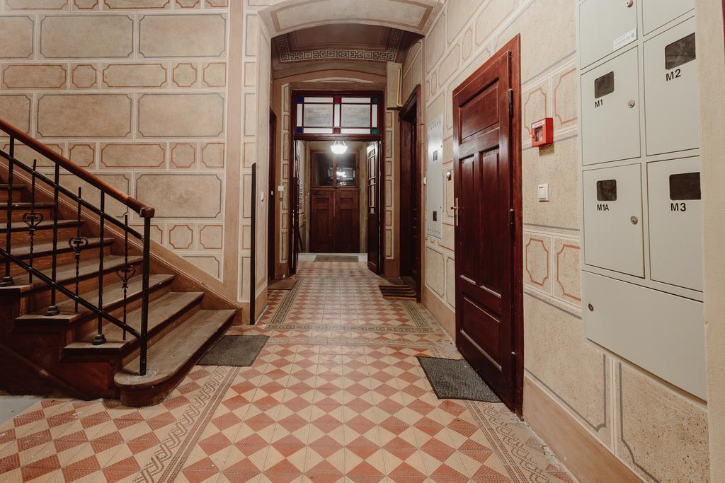 Atticus Apartments Krasków Eksteriør bilde
