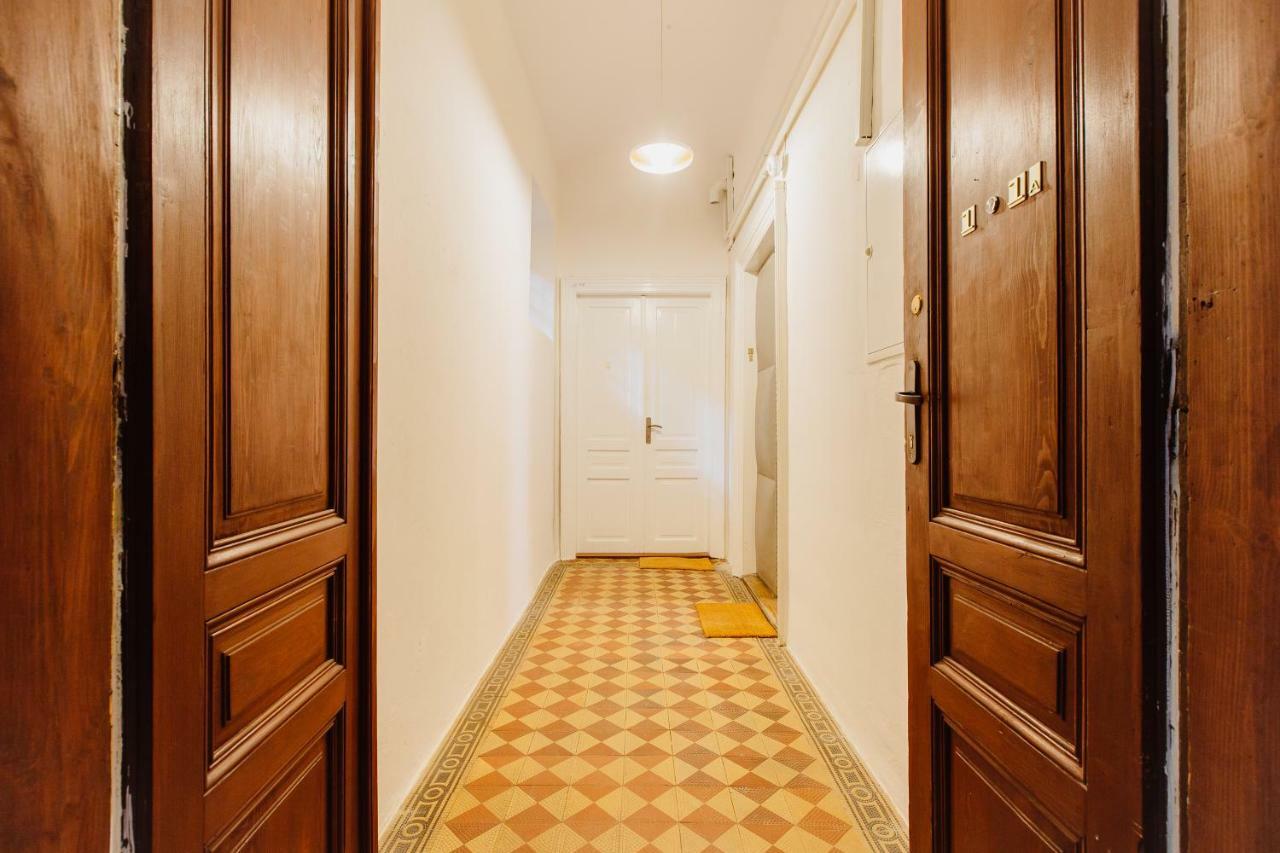 Atticus Apartments Krasków Eksteriør bilde