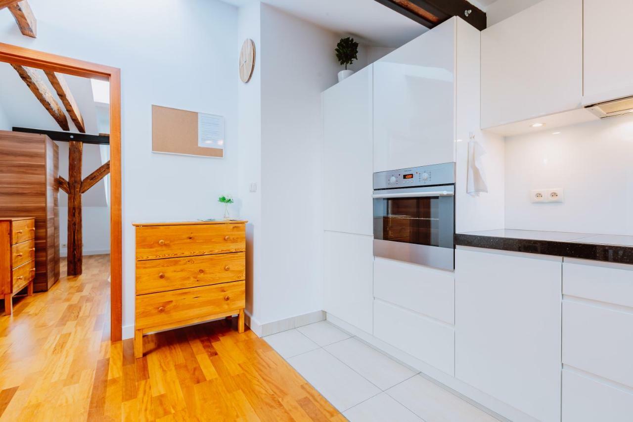 Atticus Apartments Krasków Eksteriør bilde